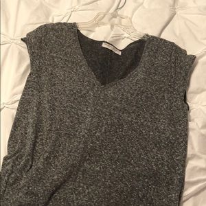 Simple Grey v Neck T